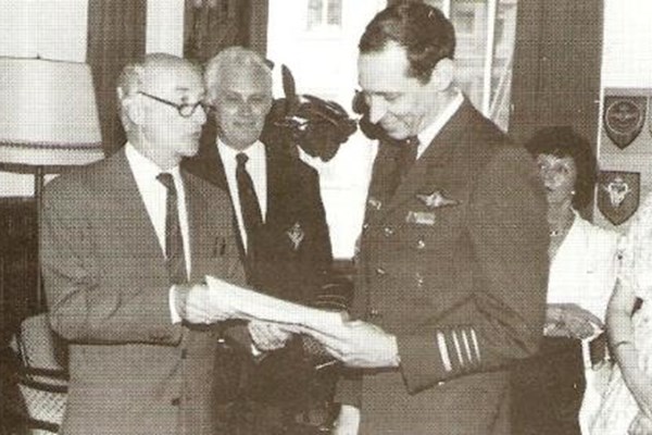 Récompense au Col Avi Sparenberg